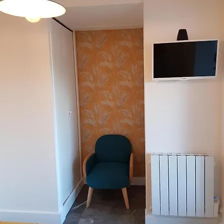 Le P'tit Gousset, A 100 M De La * ドンヴィル・レ・バン