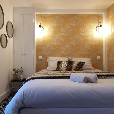 Le P'tit Gousset, A 100 M De La