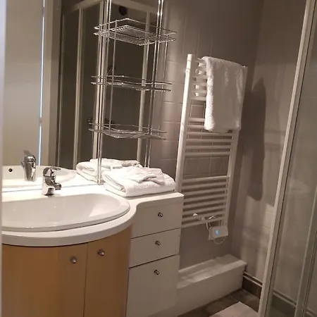 Apartment Le P'tit Gousset, A 100 M De La Donville-les-Bains