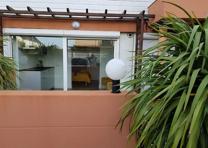 Le P'tit Gousset, A 100 M De La * Donville-les-Bains